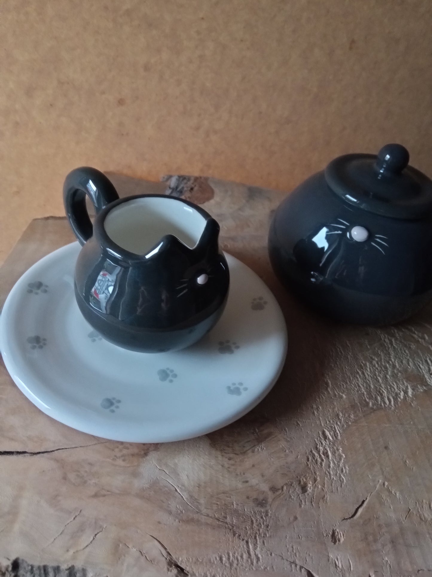 Round Saucer